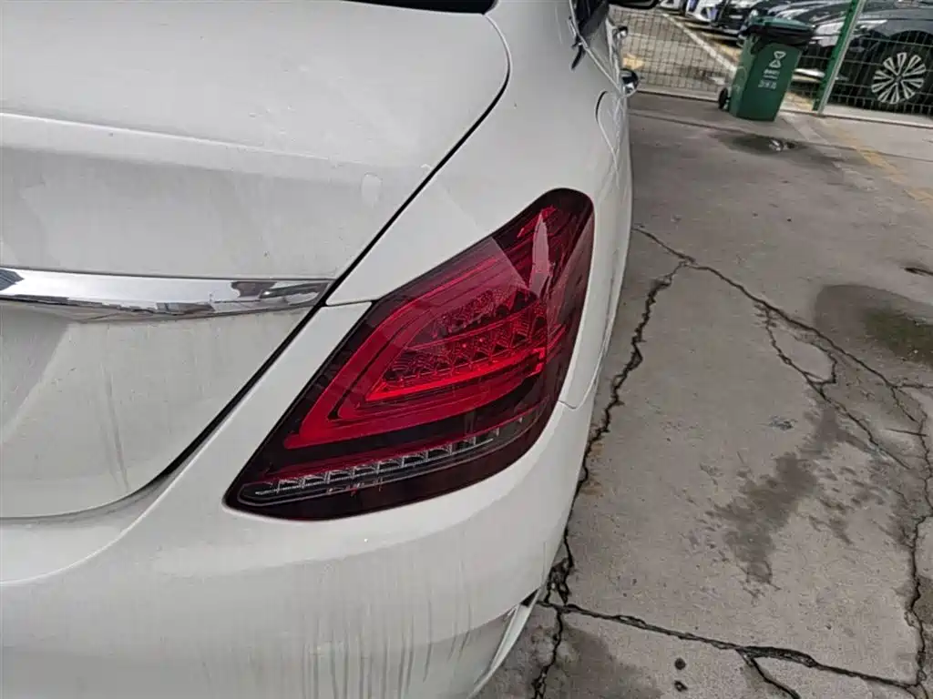 Mercedes-Benz C-Class 2019 C 260 L Sport фото 8