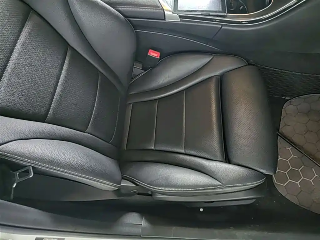 Mercedes-Benz C-Class 2019 C 260 L Sport фото 25