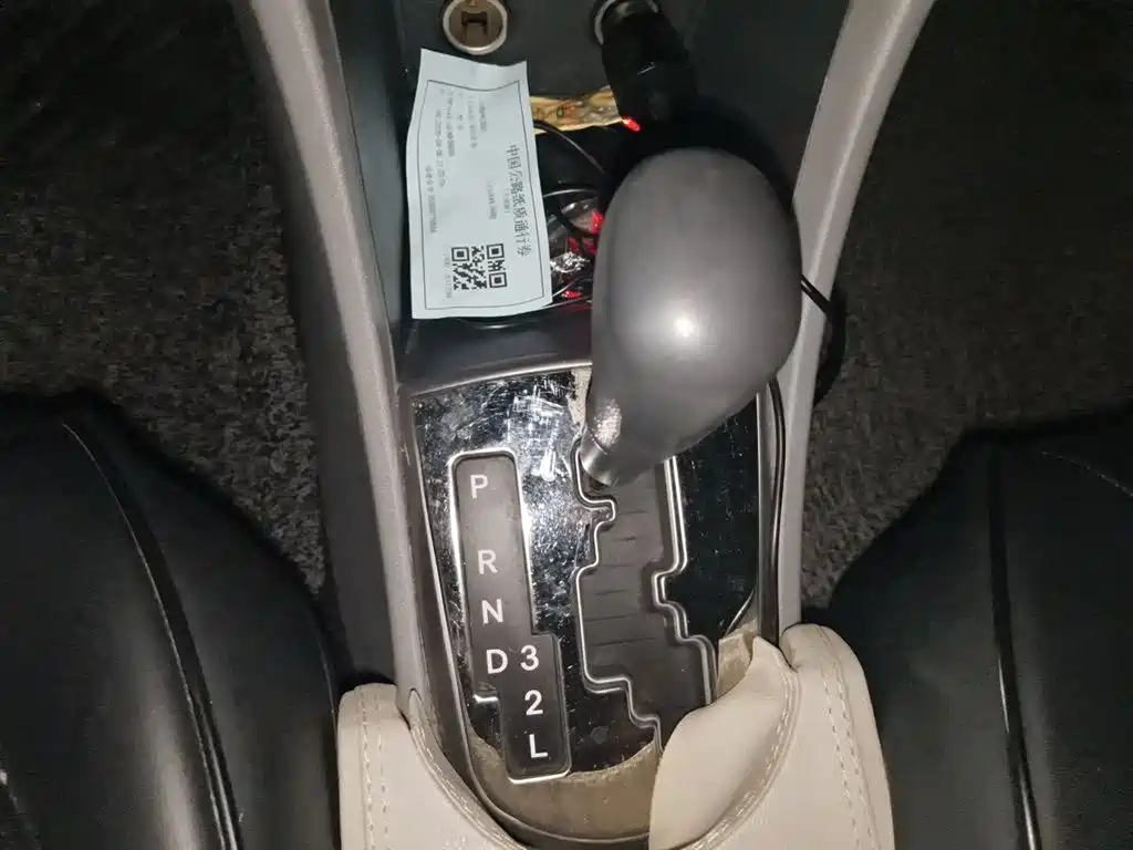 Hyundai Verna 2014 1.4L Automatic Leading GLX фото 11