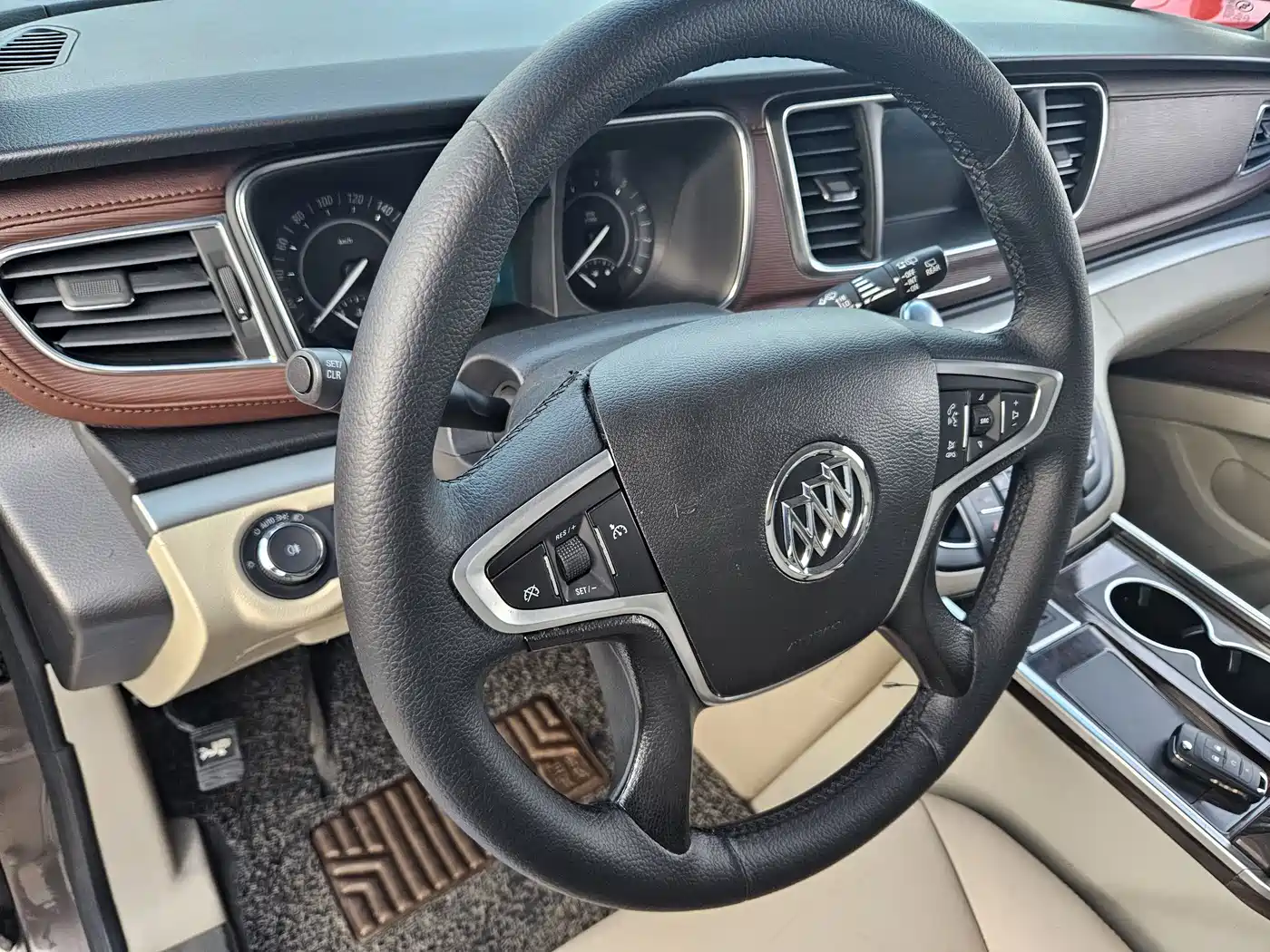 Buick GL8 2017 25S Comfort China V фото 8