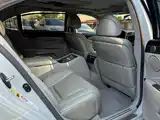 Фото 6 - Lexus LS