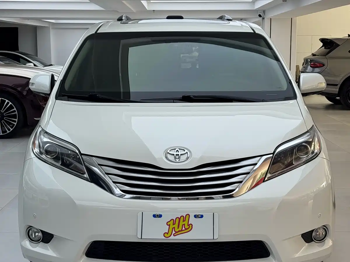 Toyota Sienna 2017 2015 3.5L 4WD L