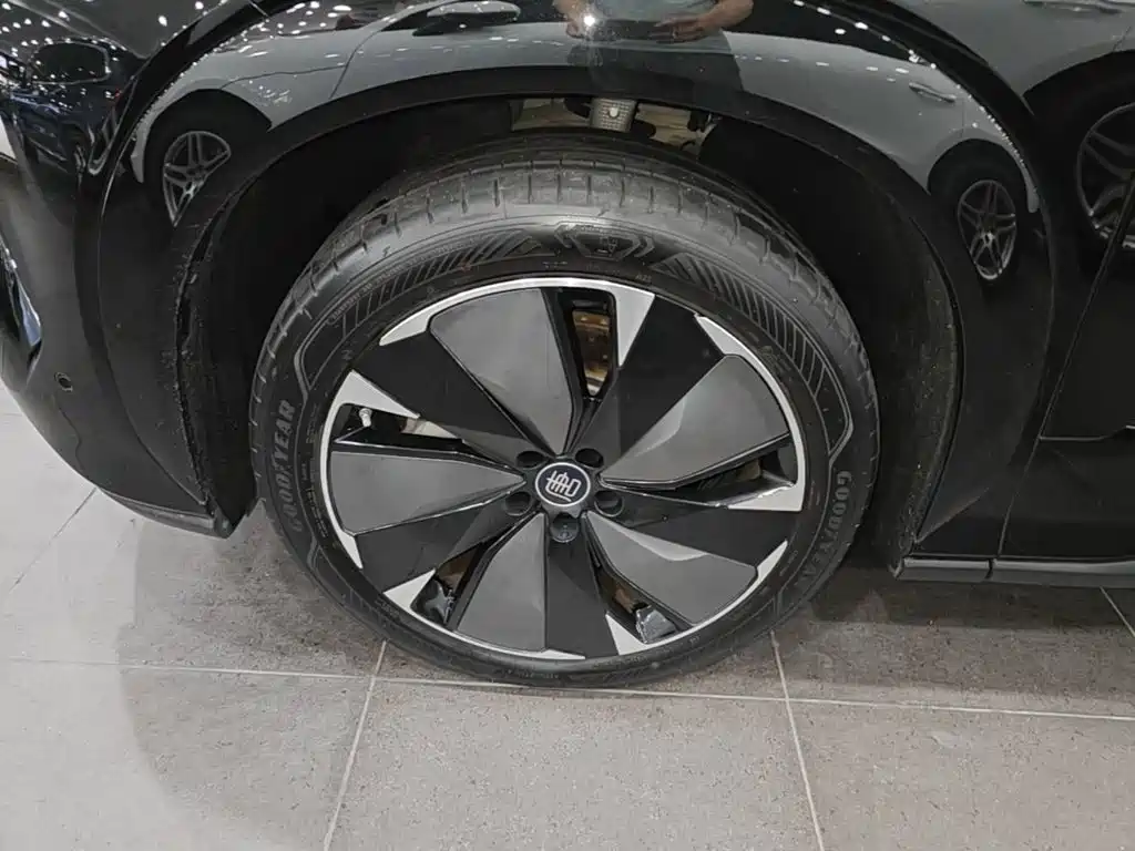 BYD Tang L 2025 2025 DM 175KM Drone Player Edition