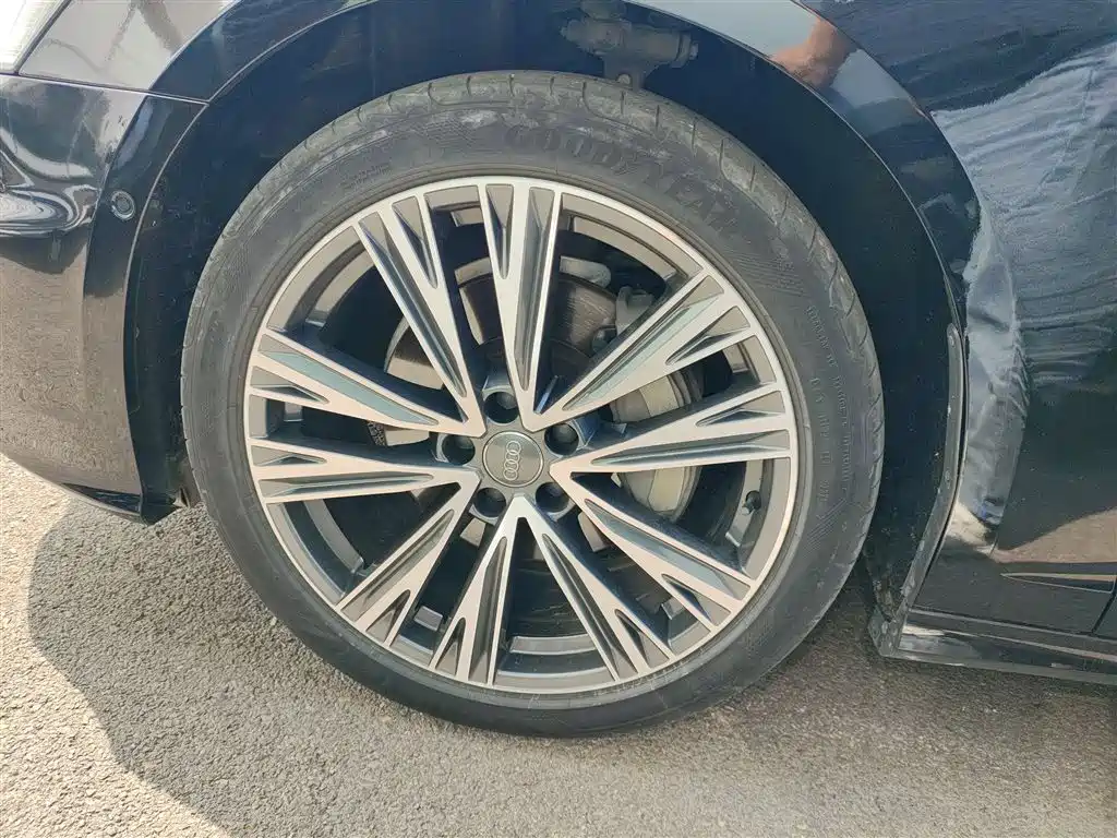 Audi A6L 2019 45 TFSI quattro Premium Dynamic фото 23