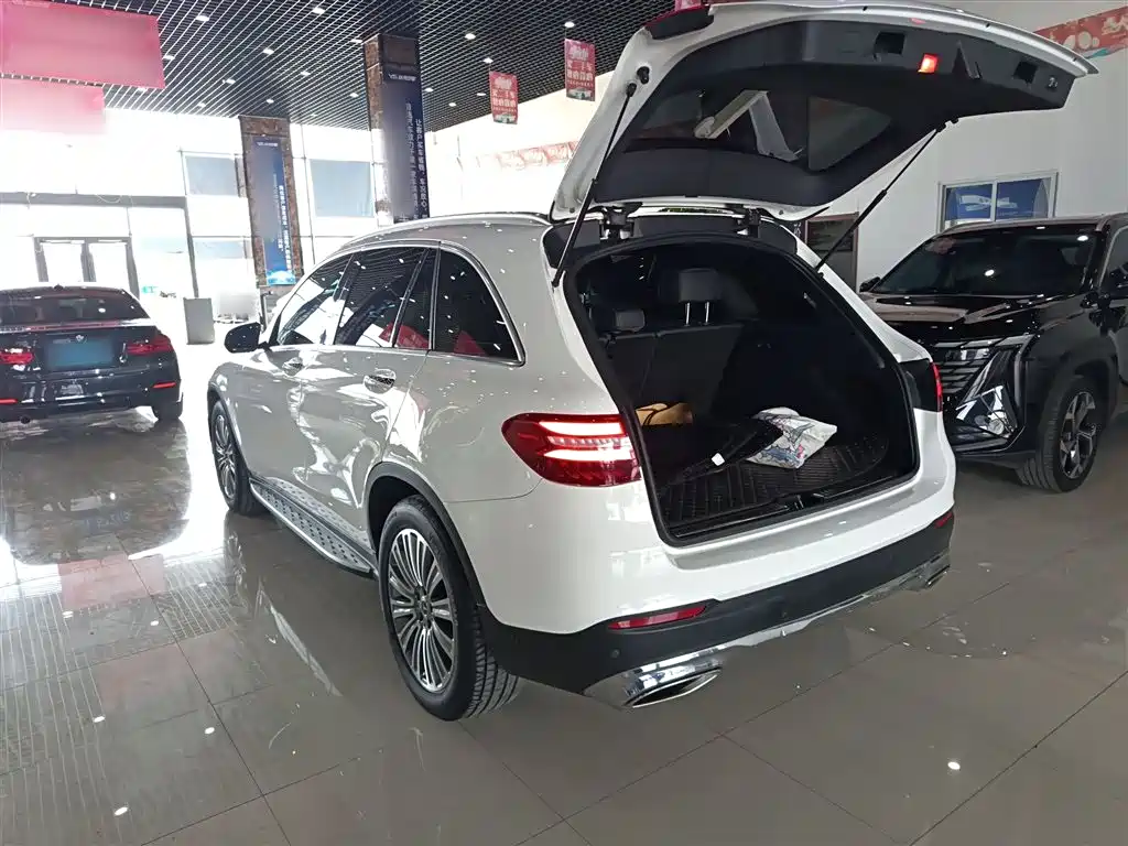Mercedes-Benz GLC 2016 GLC 260 4MATIC Dynamic фото 5