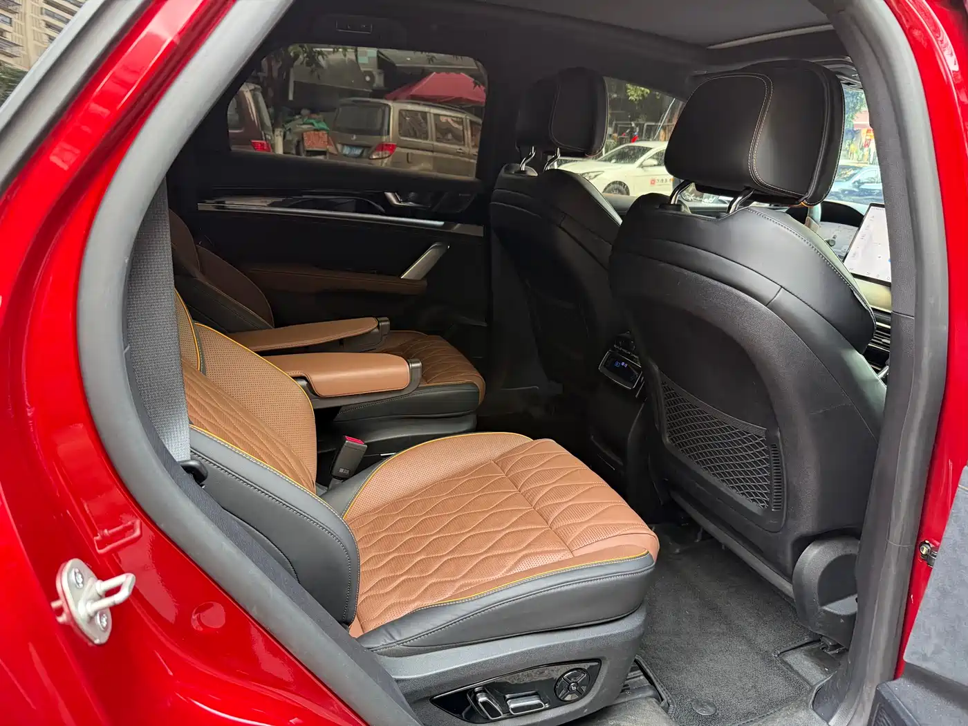 BYD Tang New Energy 2022 DM-p 215KM AWD Flagship фото 5