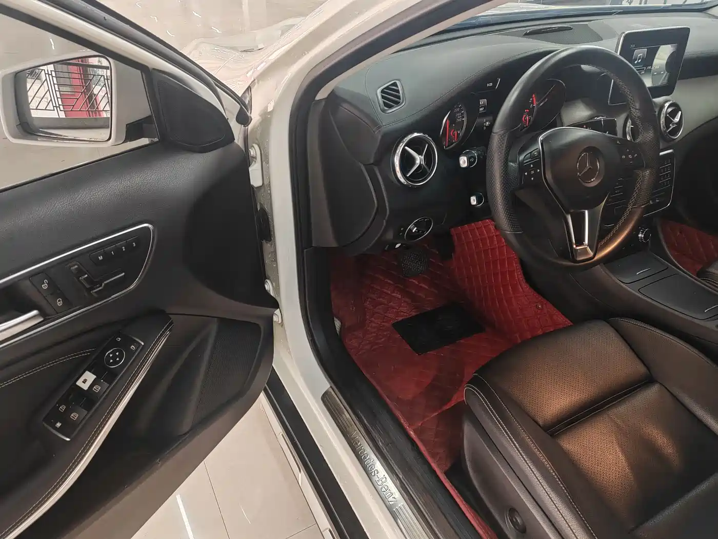 Mercedes-Benz GLA 2016 GLA 200 Fashion фото 4
