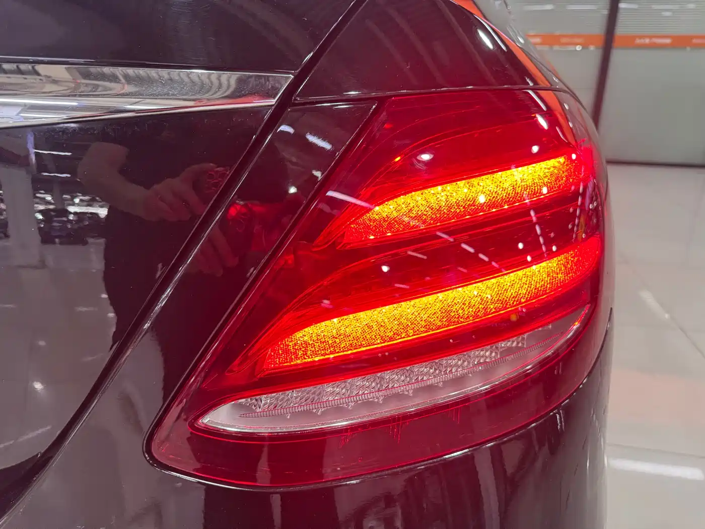 Mercedes-Benz E-Class 2016 E 300 L Luxury фото 21
