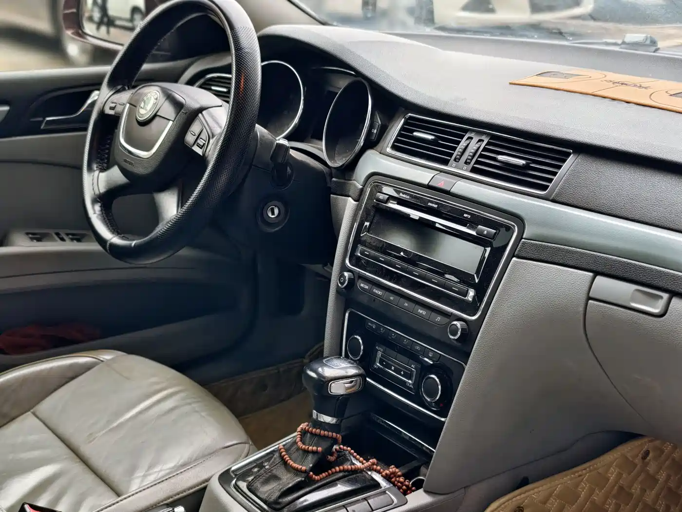 Škoda Superb 2012 1.8TSI Automatic Elegance Edition фото 7