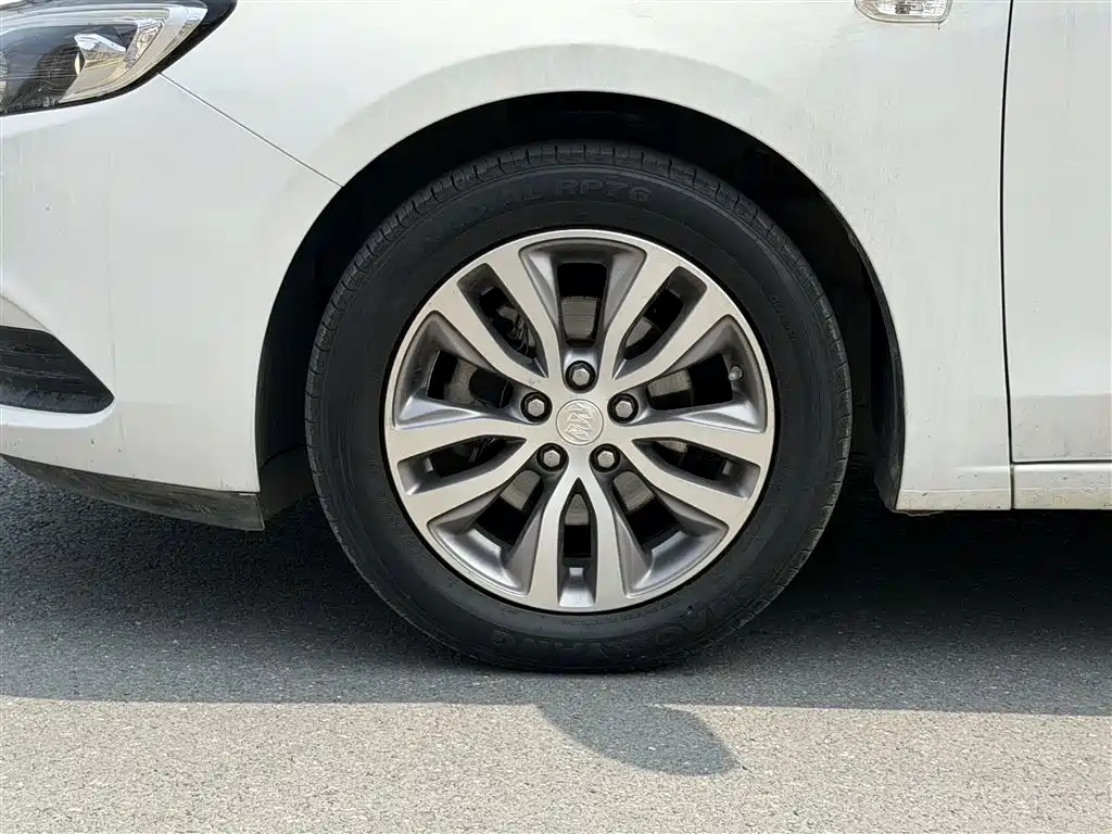 Buick Excelle 2019 18T Automatic Connected Elite (China V) фото 25