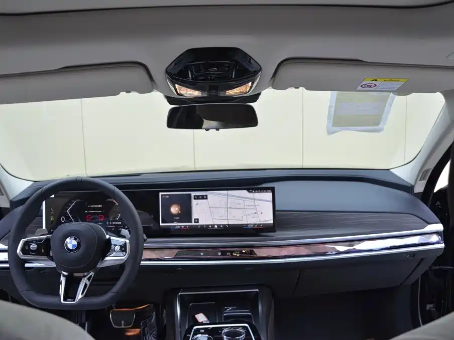 BMW 7 Series 2026 2026 735Li M Sport Package