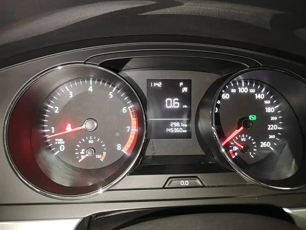 Volkswagen Lamando 2017 230TSI DSG Trend Edition фото 12