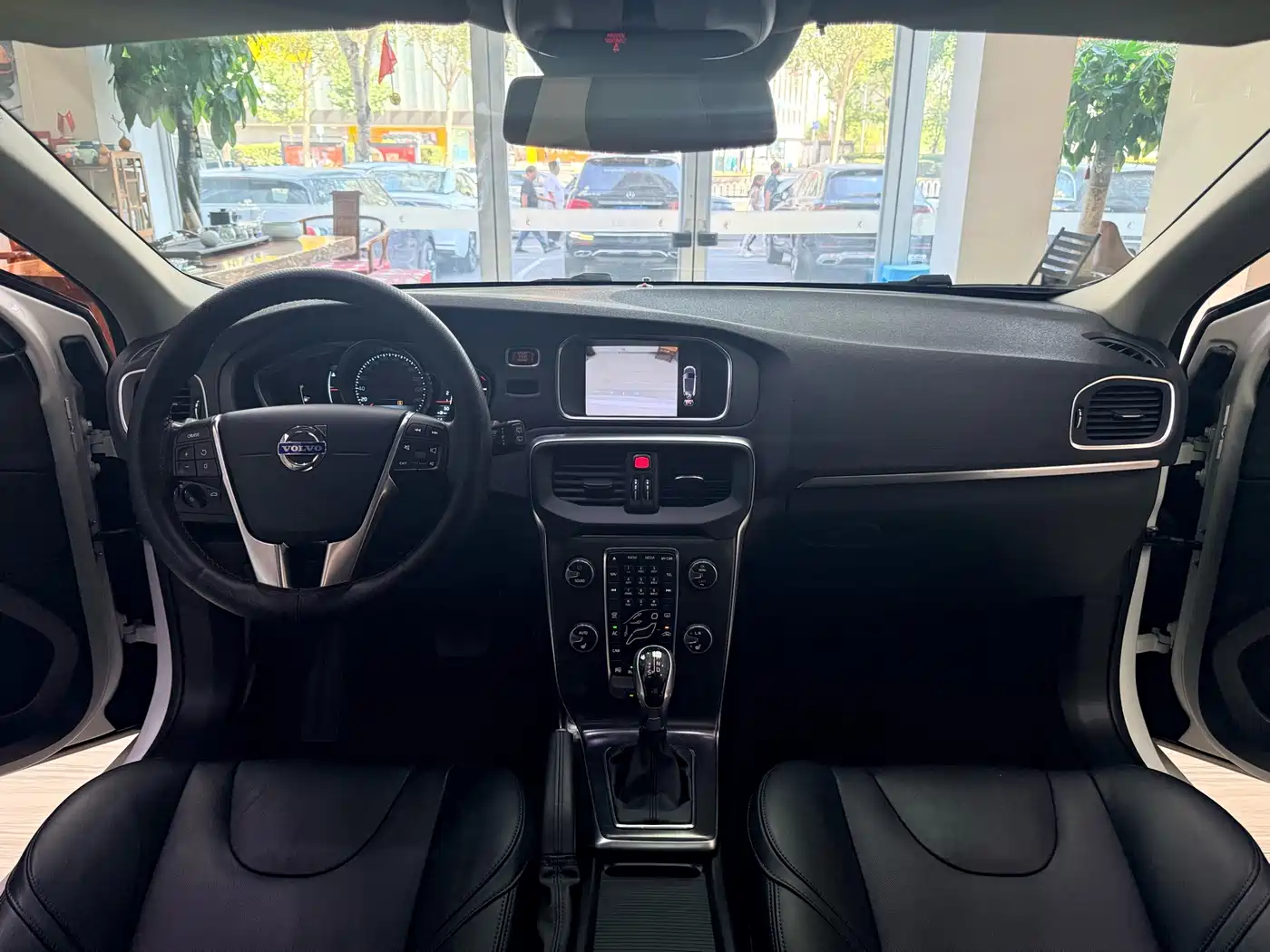 Volvo V40 2014 2014 T5 Intelligent Premium