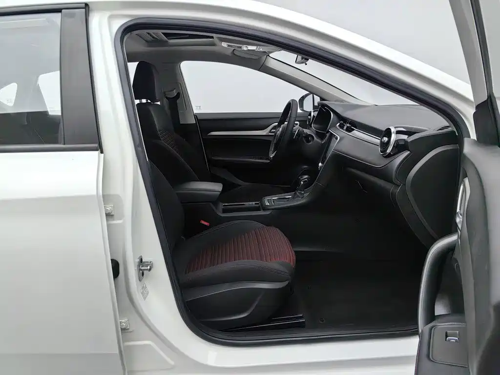 Фото 23 - MG MG6