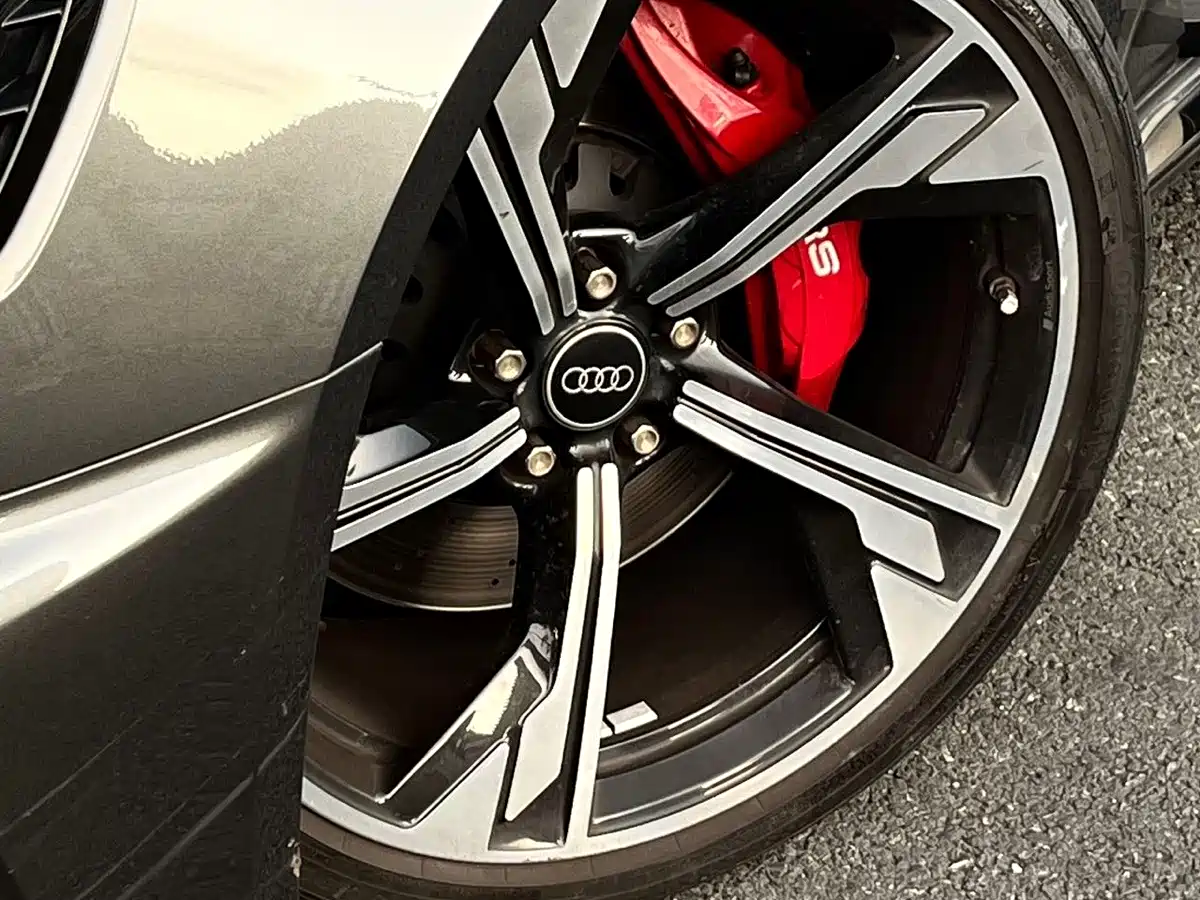 Audi RS 4 2023 2022 RS4 Avant Obsidian Edition