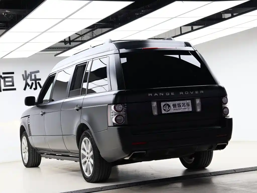 Фото 24 - Land Rover Range Rover