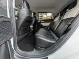Фото 21 - Geely Geometry E Firefly