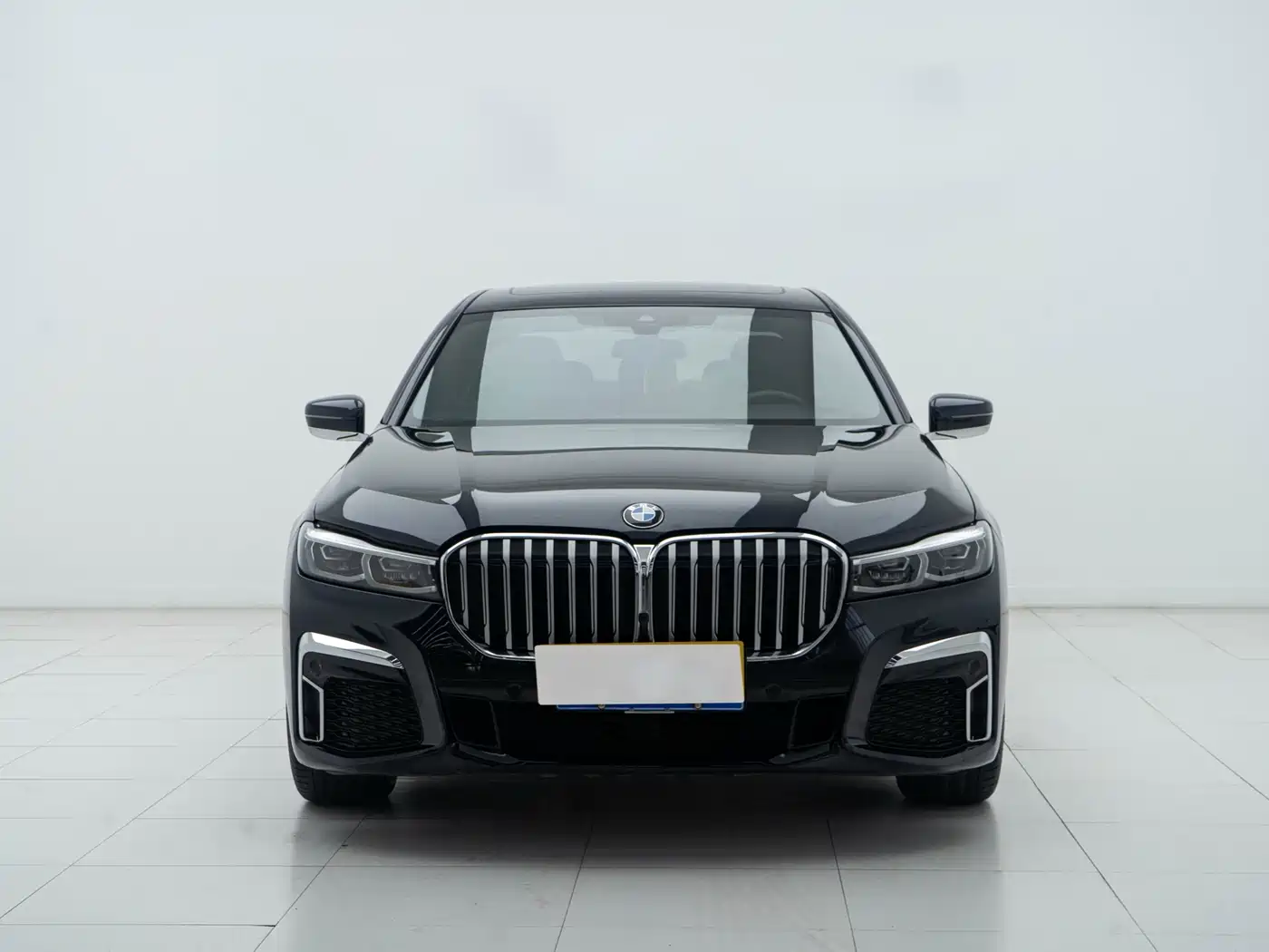BMW 7 Series 2019 Facelift 730Li M Sport Package фото 2