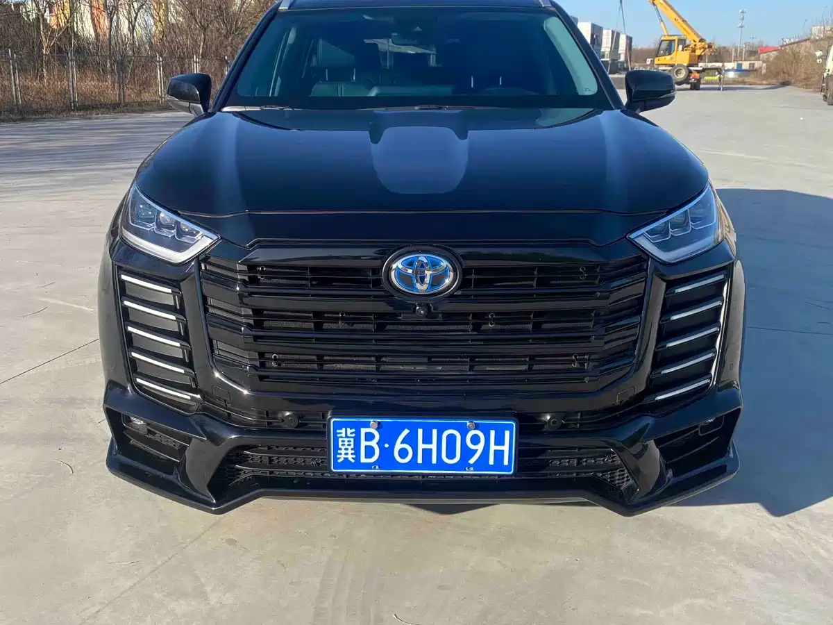 Toyota Highlander 2022 Model Dual Engine 2.5L 4WD Premium Edition 7-Seater фото 2