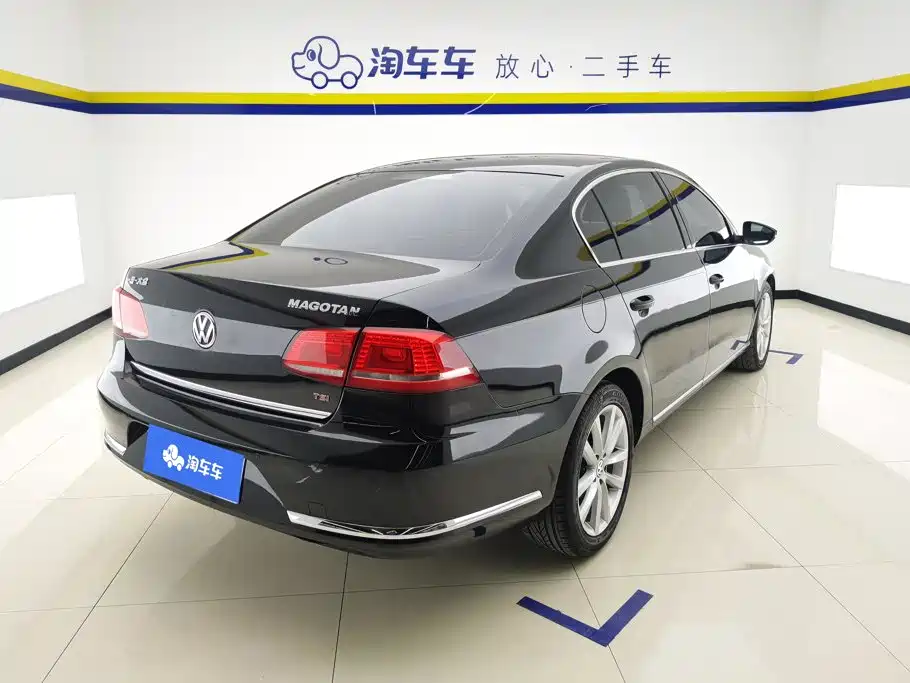 Фото 3 - Volkswagen Magotan