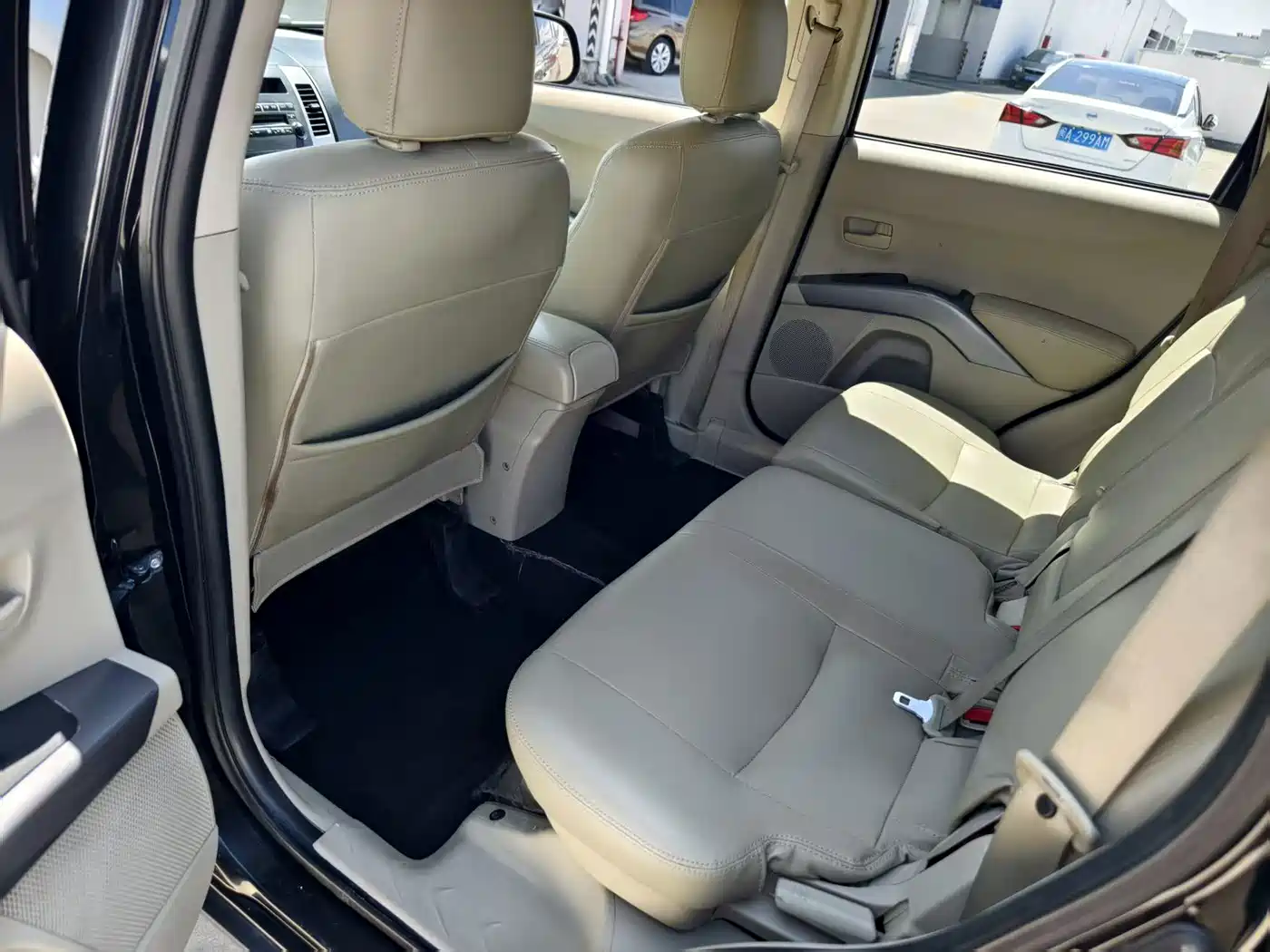Mitsubishi Outlander (Import) 2007 2008 Model 3.0 Luxury