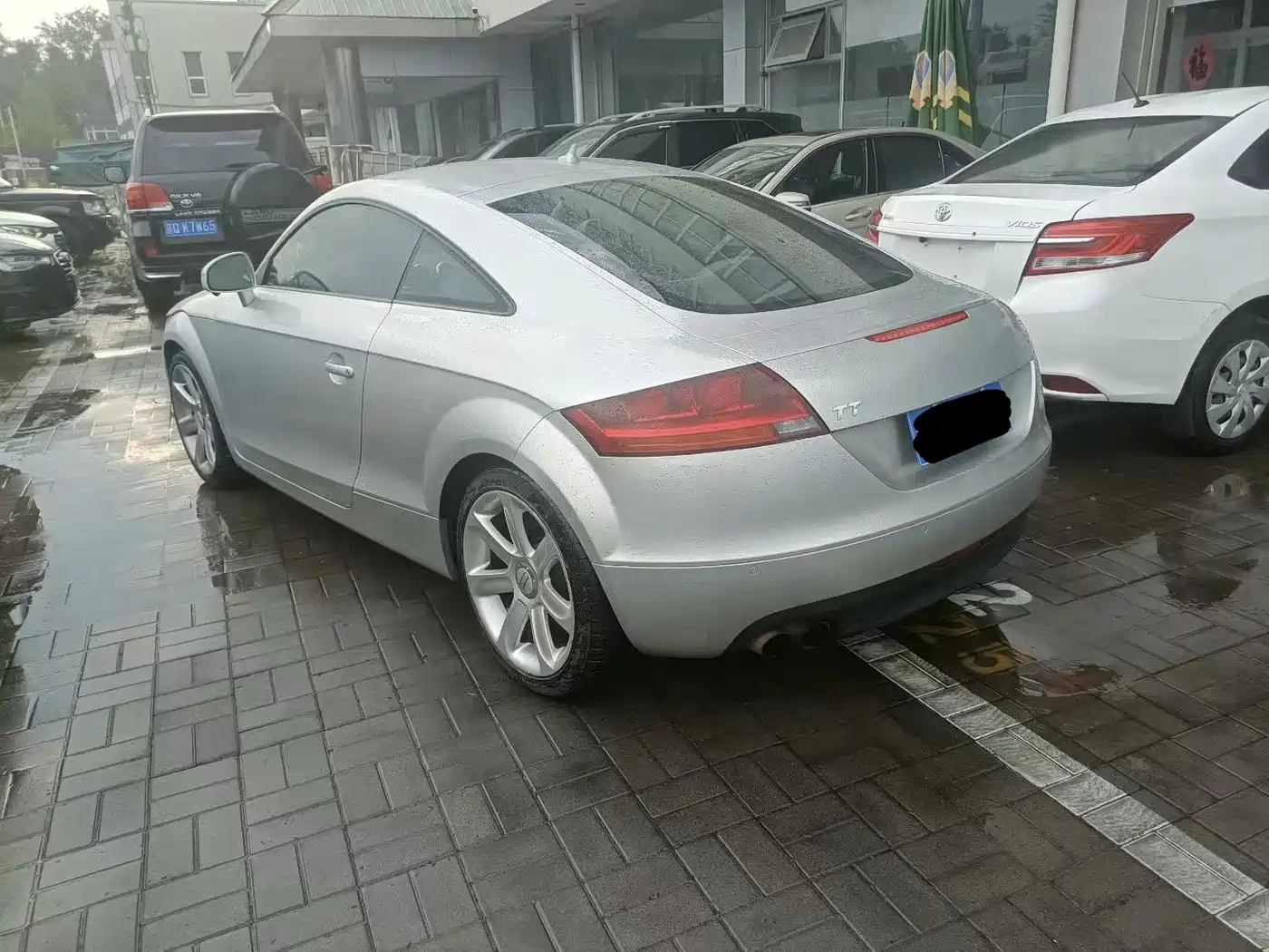 Фото 4 - Audi TT