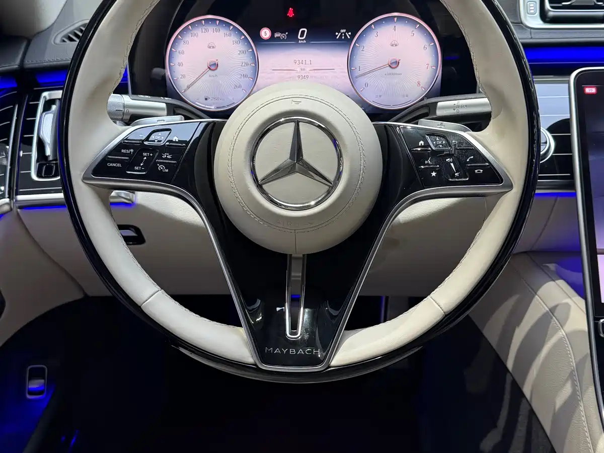 Mercedes-Benz Maybach S-Class 2023 Facelift S 580 4MATIC фото 12