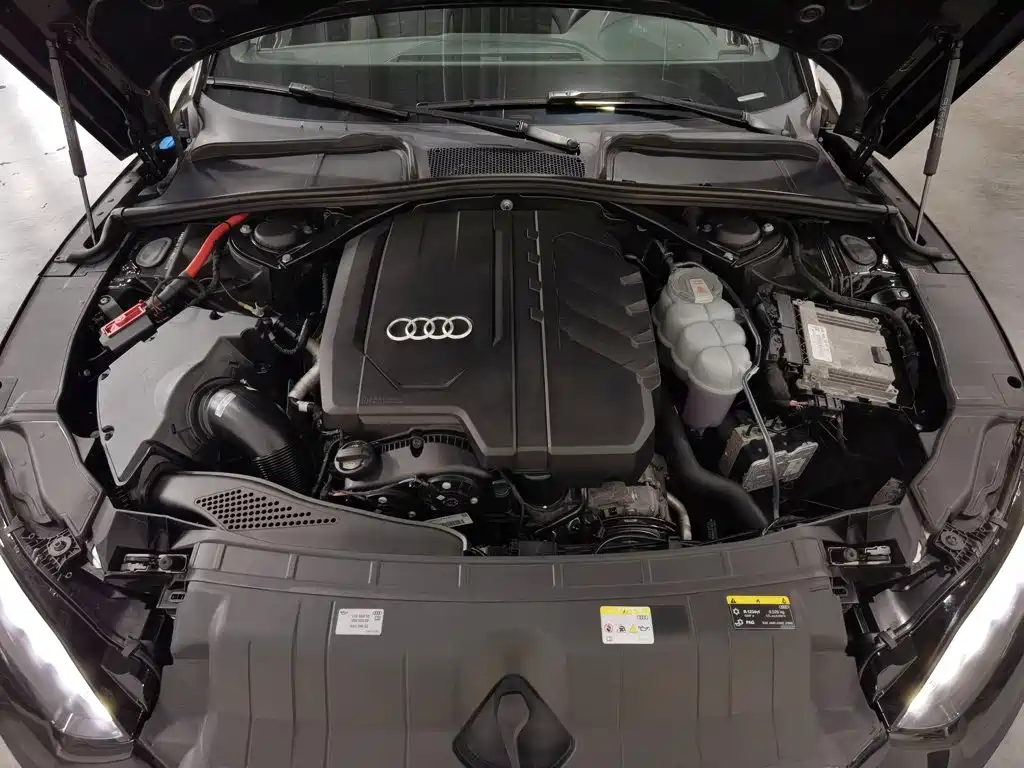 Audi A5 (Import) 2024 2024 Cabriolet 40 TFSI Fashion Dynamic