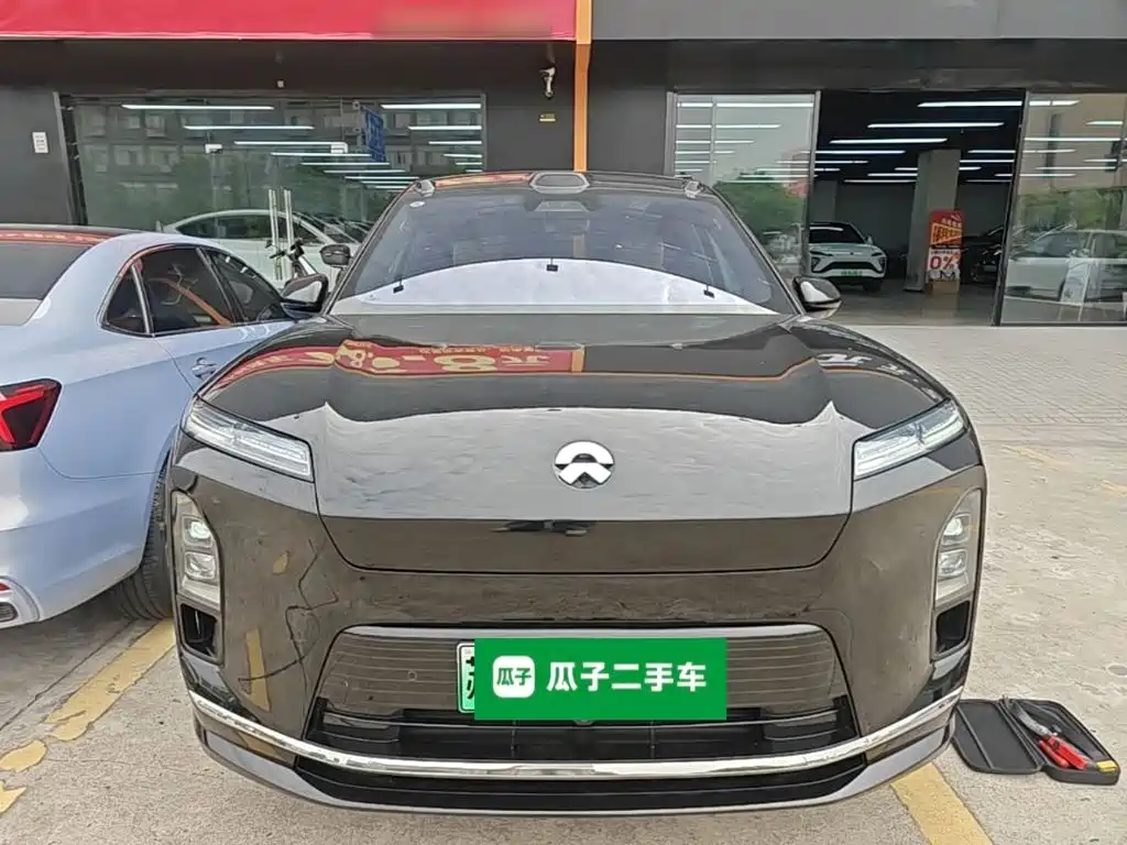 NIO ES8 2025 2025 Base Model