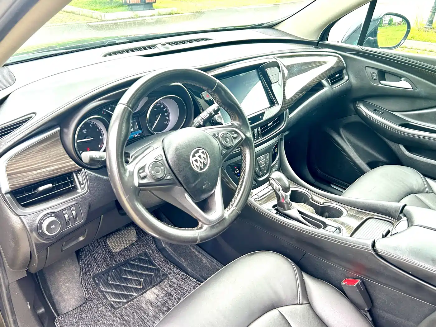 Фото 11 - Buick Envision Plus