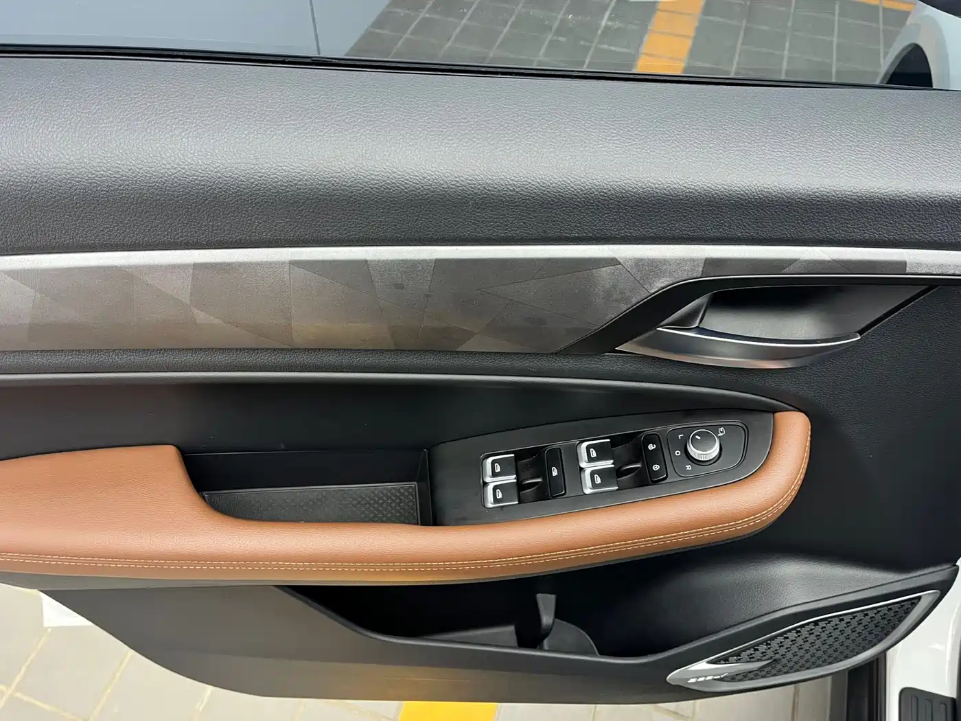 GEELY AUTOMOBILE VISION X6