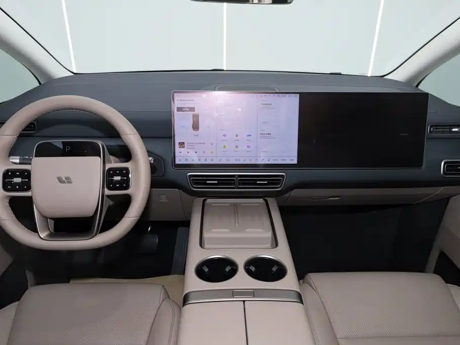 Li Auto MEGA 2025 2025 Model Home Family Special Edition