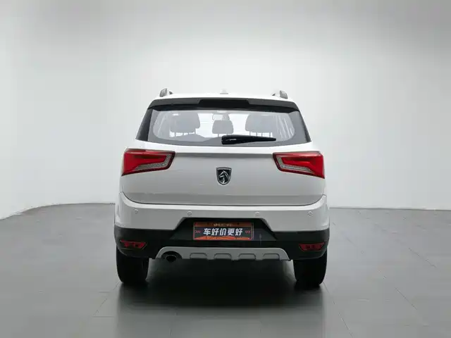 Baojun 560 2016 1.8L Manual Luxury — фото 4