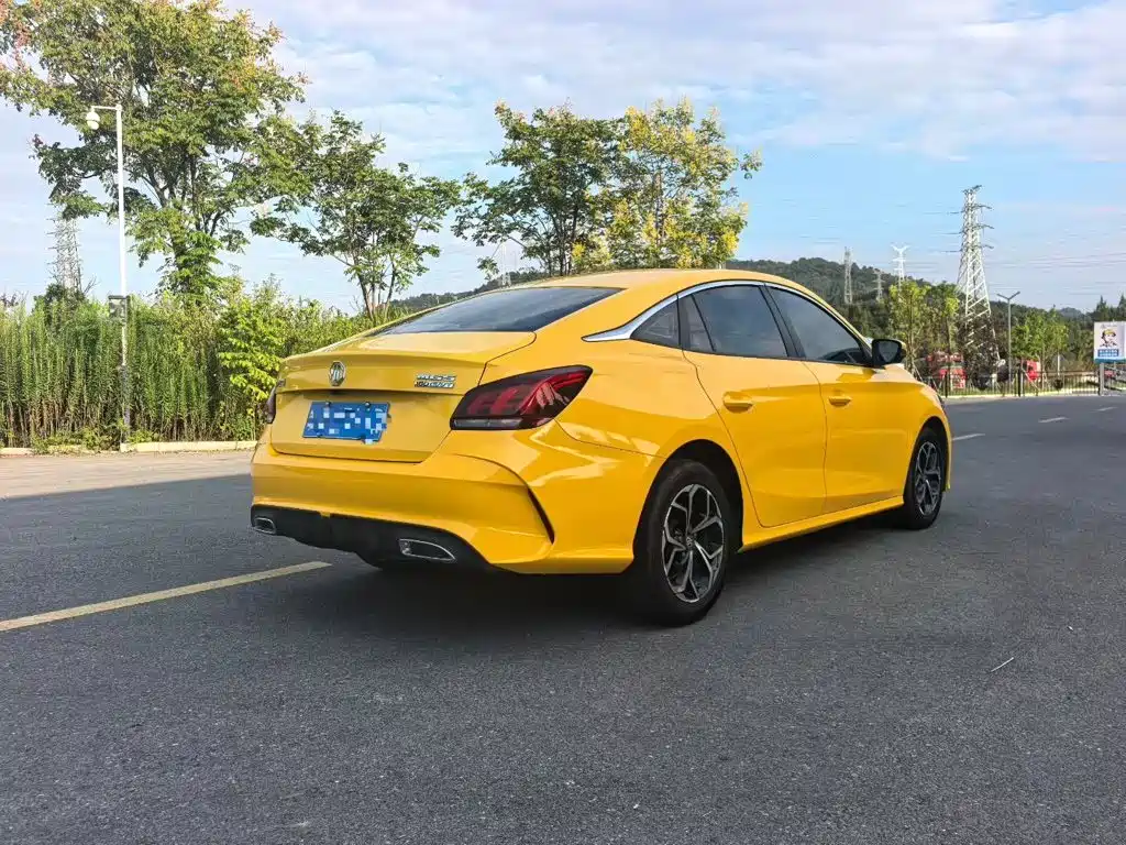 Фото 9 - MG MG5