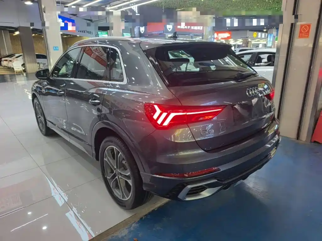 Audi Q3 2025 2025 quattro 45th Anniversary Edition 40TFSI Fashion Dynamic