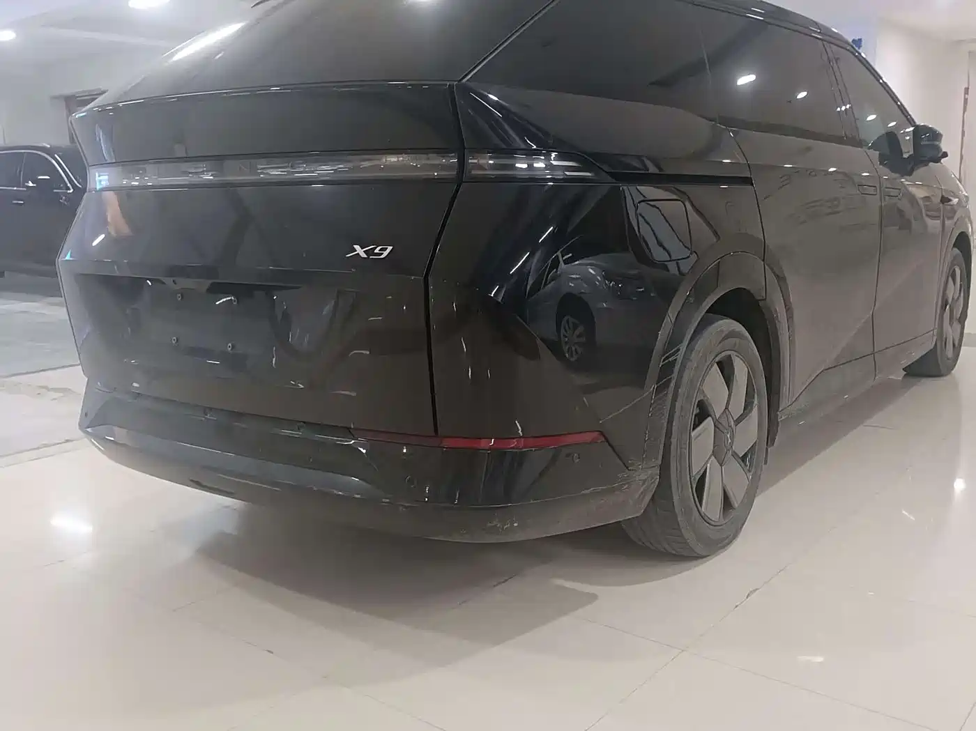 XIAOPENG X9