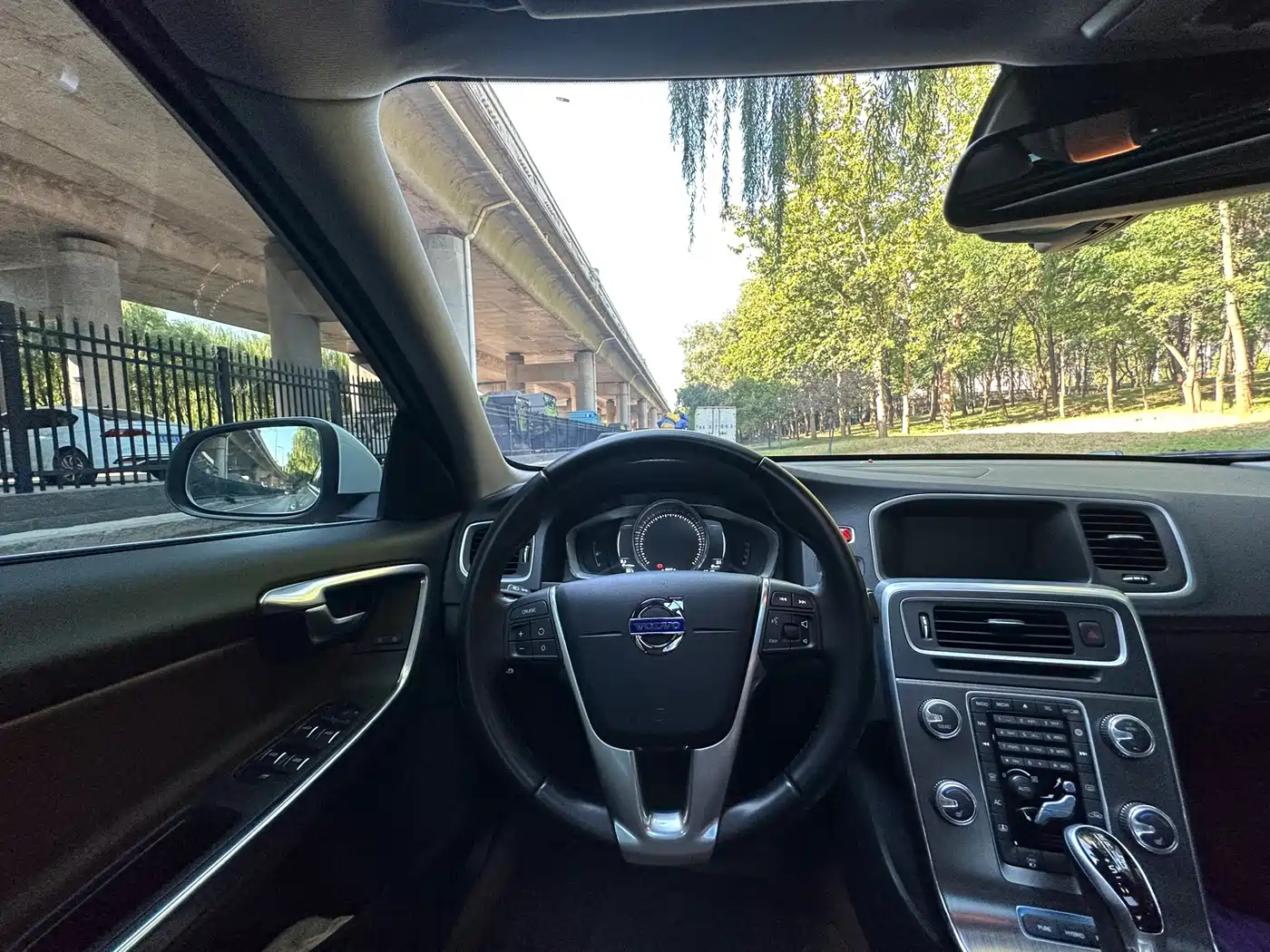 Volvo S60 Plug-in Hybrid 2015 2015 S60L E-Drive Hybrid T6 Intelligent Edition