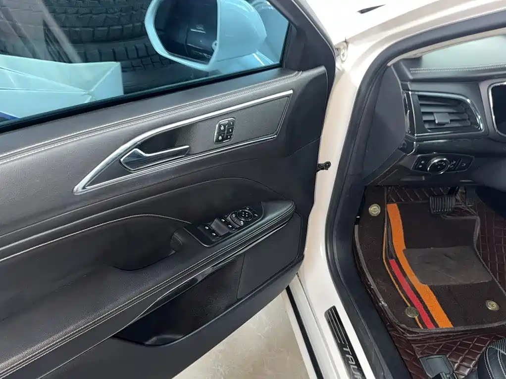 Ford Taurus 2016 2015 EcoBoost 245 Luxury