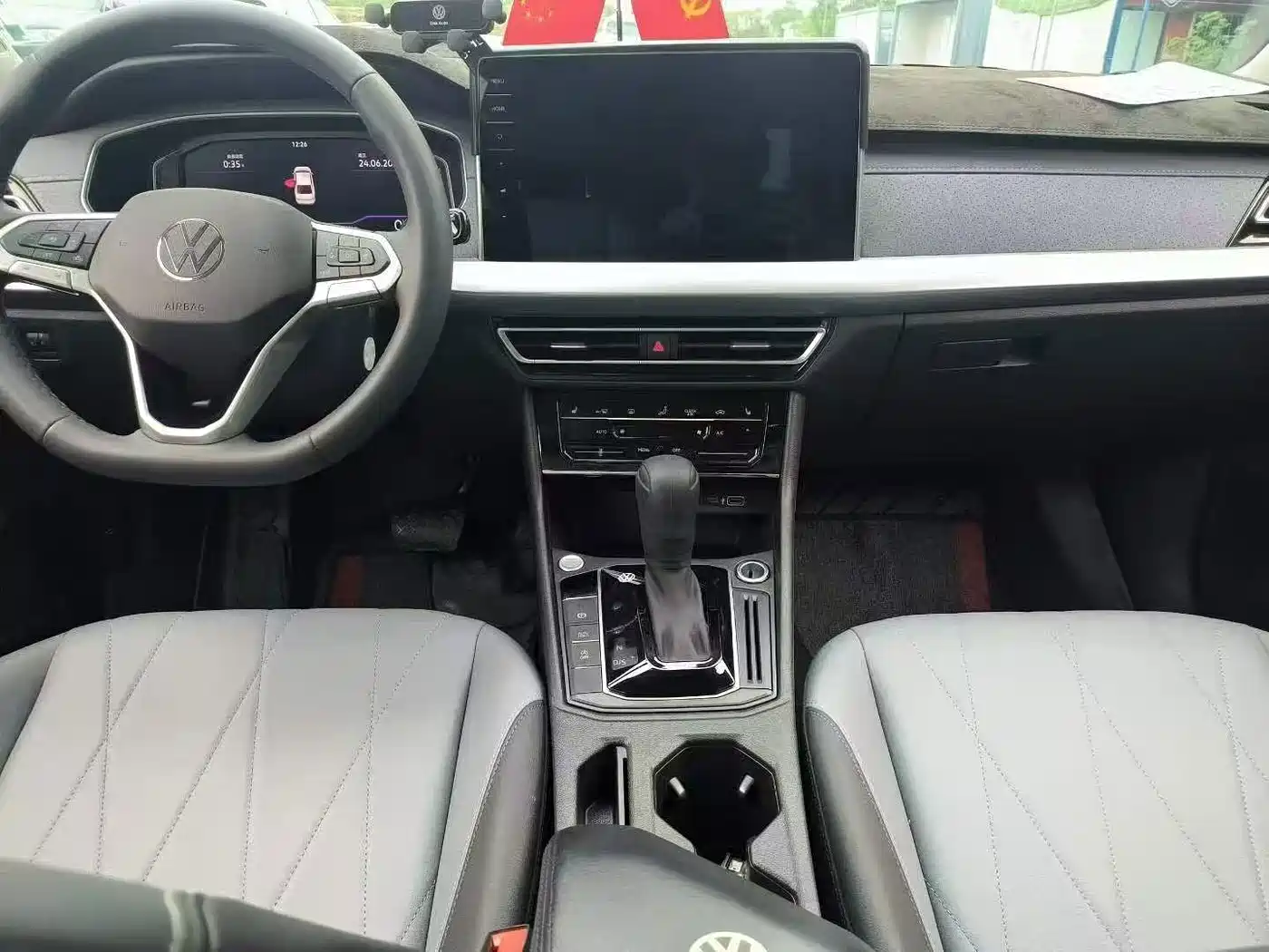 Photo 5 - Volkswagen Lavida