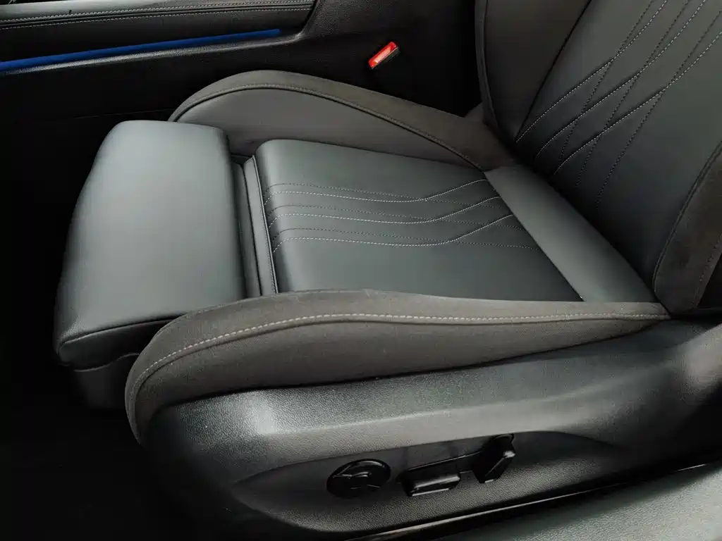 Фото 20 - Volkswagen Magotan