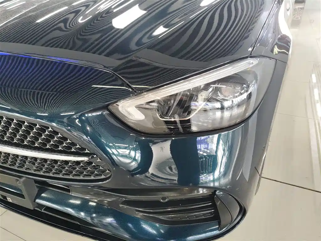 Mercedes-Benz C-Class 2024 Second Facelift C 260 L Night Edition Sport фото 24