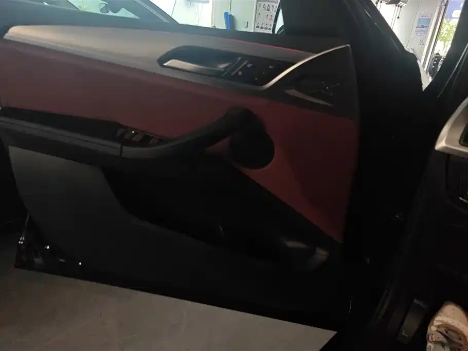 BMW X4 2022 xDrive 25i M Sport Package фото 7