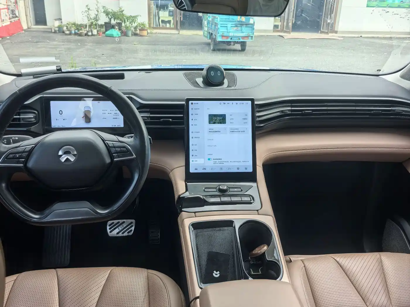 NIO ES8 2018 2018 Founder Edition