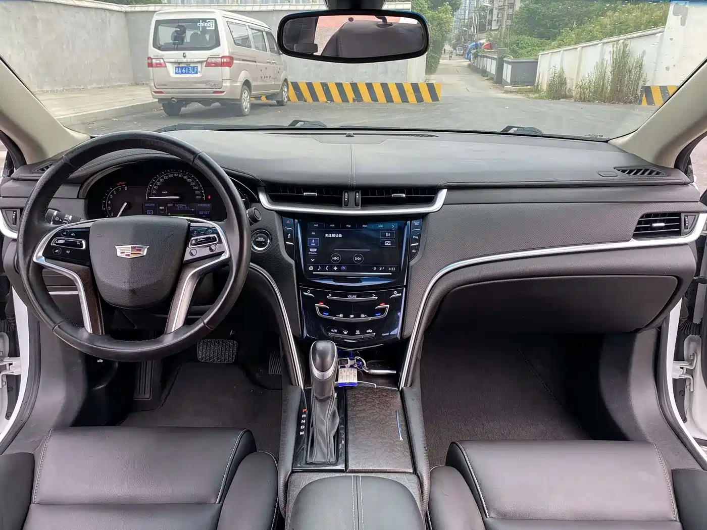 Cadillac XTS 2018 28T Technology фото 6