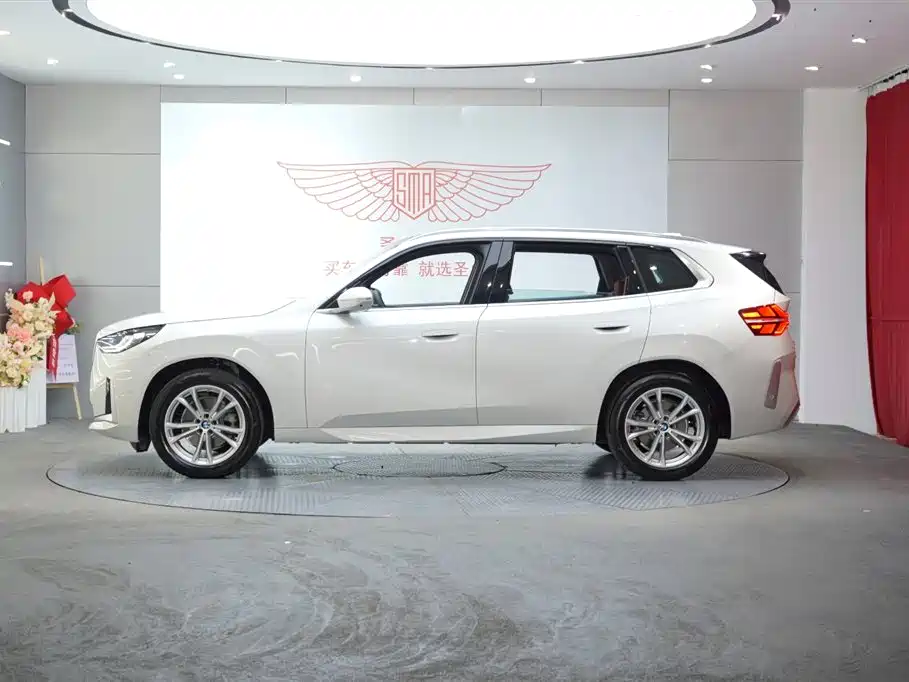 BMW X3 2025 Facelift xDrive25L Luxury Package фото 4