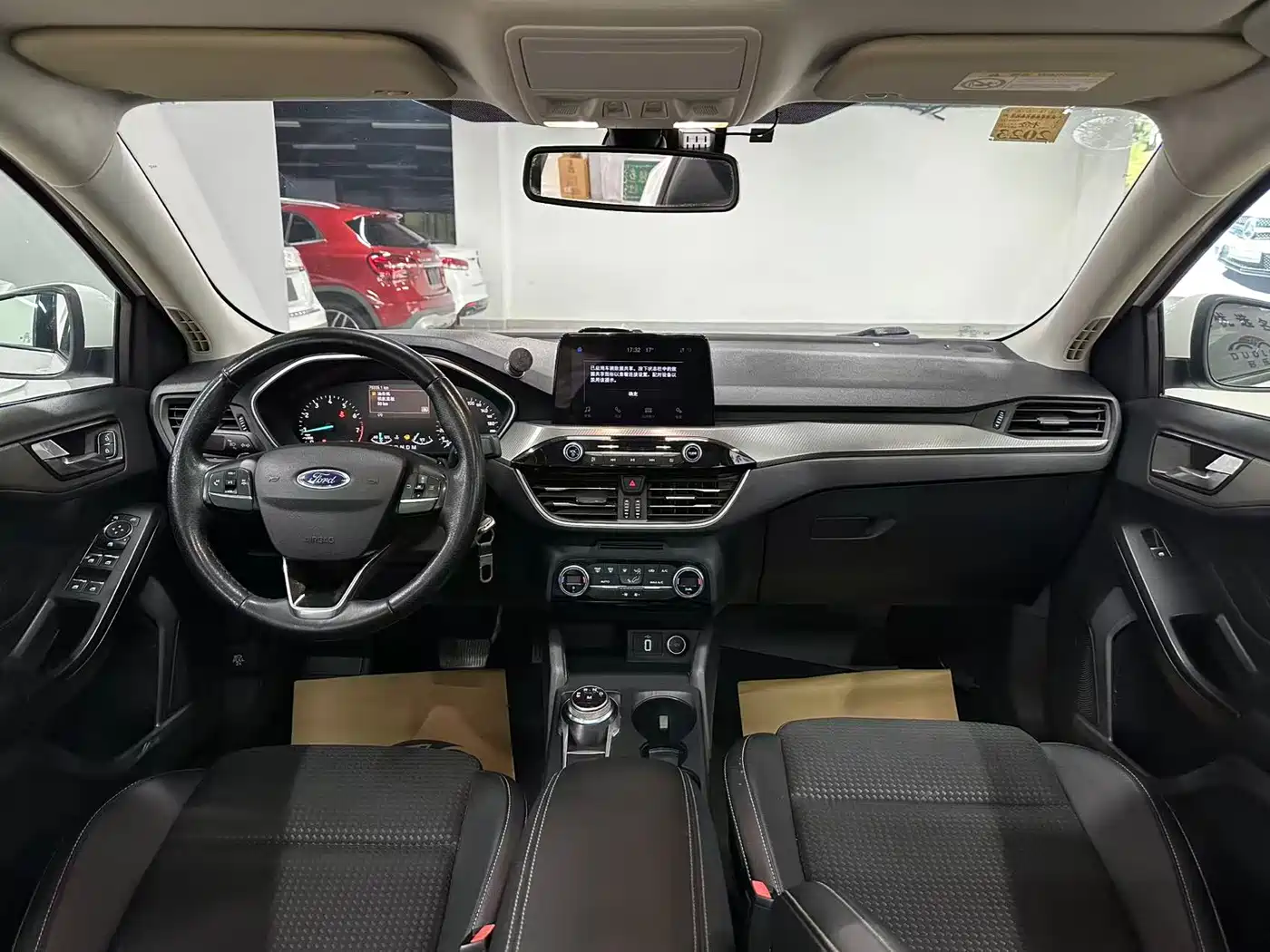 Ford Focus 2019 2019 Sedan EcoBoost 180 Automatic Fengchao