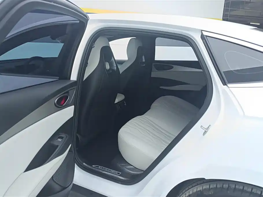 BYD Seal 06 New Energy 2024 DM-i 120KM Flagship фото 11