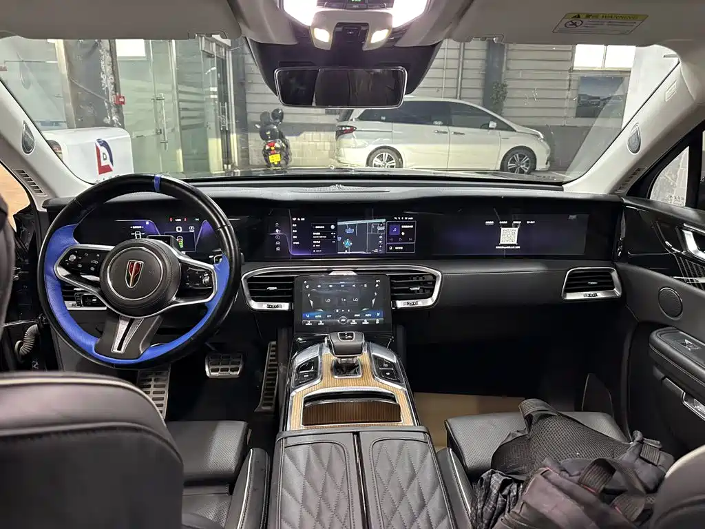 Hongqi E-HS9 2023 2022 660km Qi Chang Edition (6-seater)