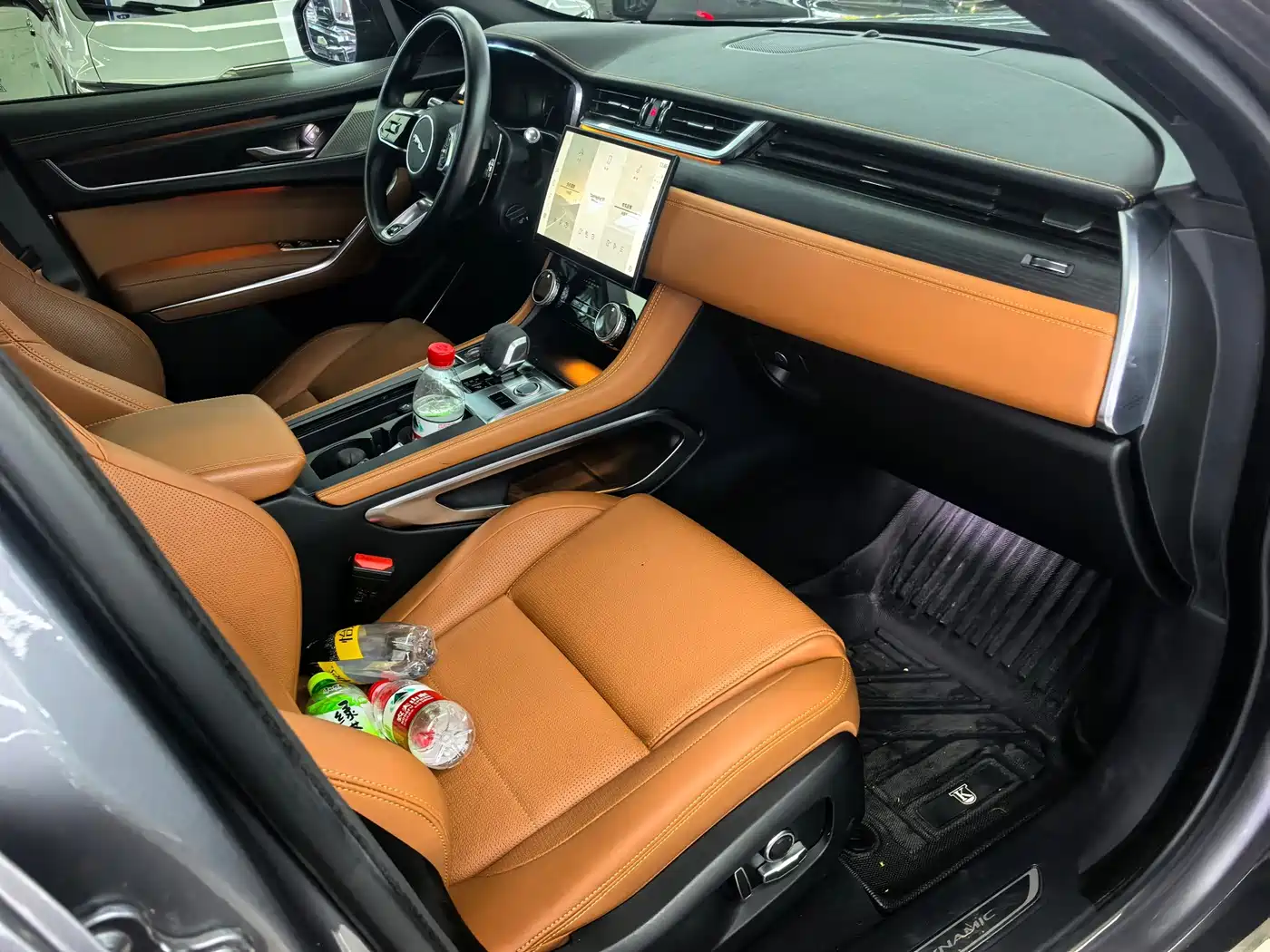 Jaguar F-PACE 2022 2022 P250 R-Dynamic BLACK