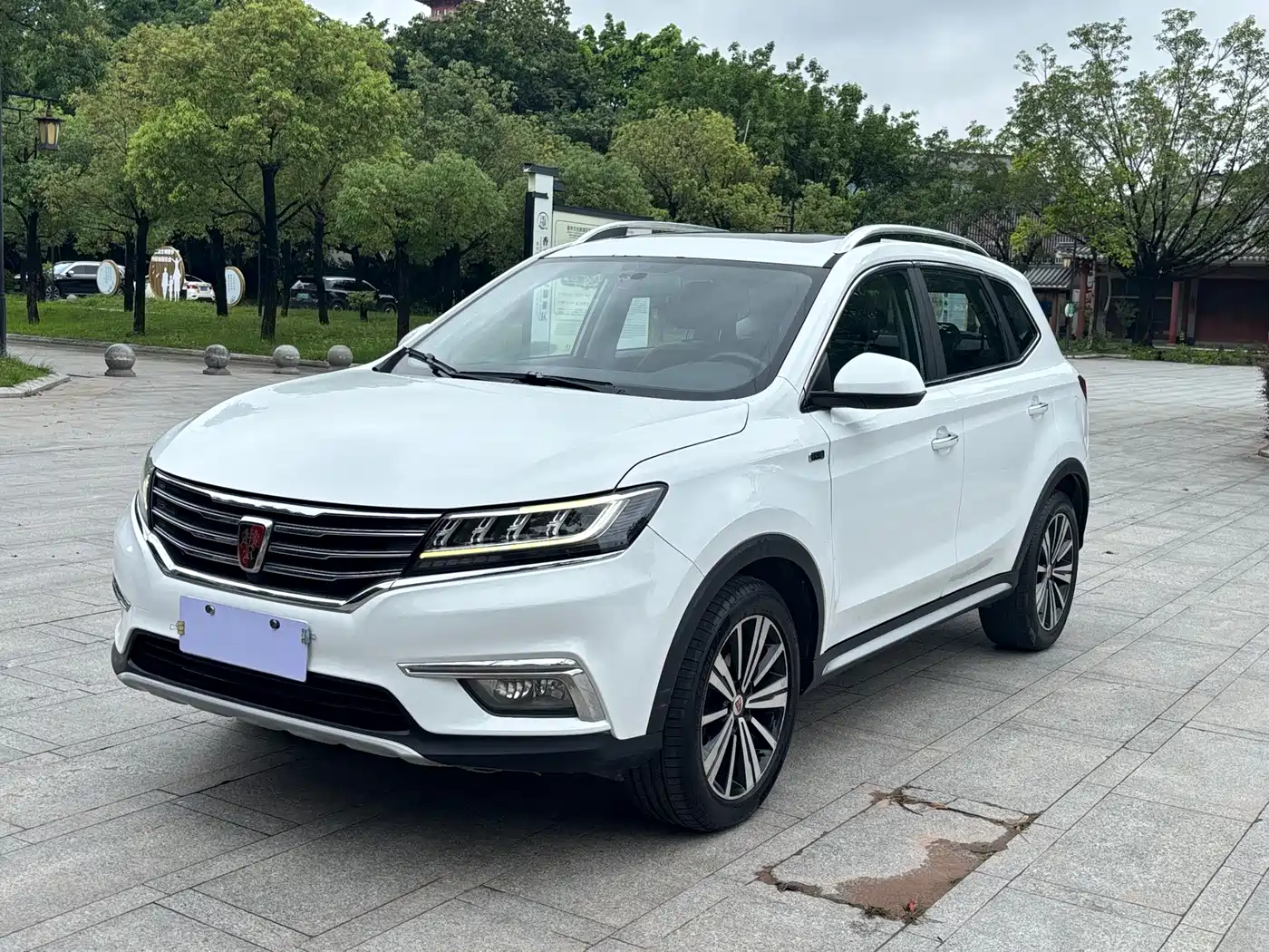 Фото 1 - Roewe RX5